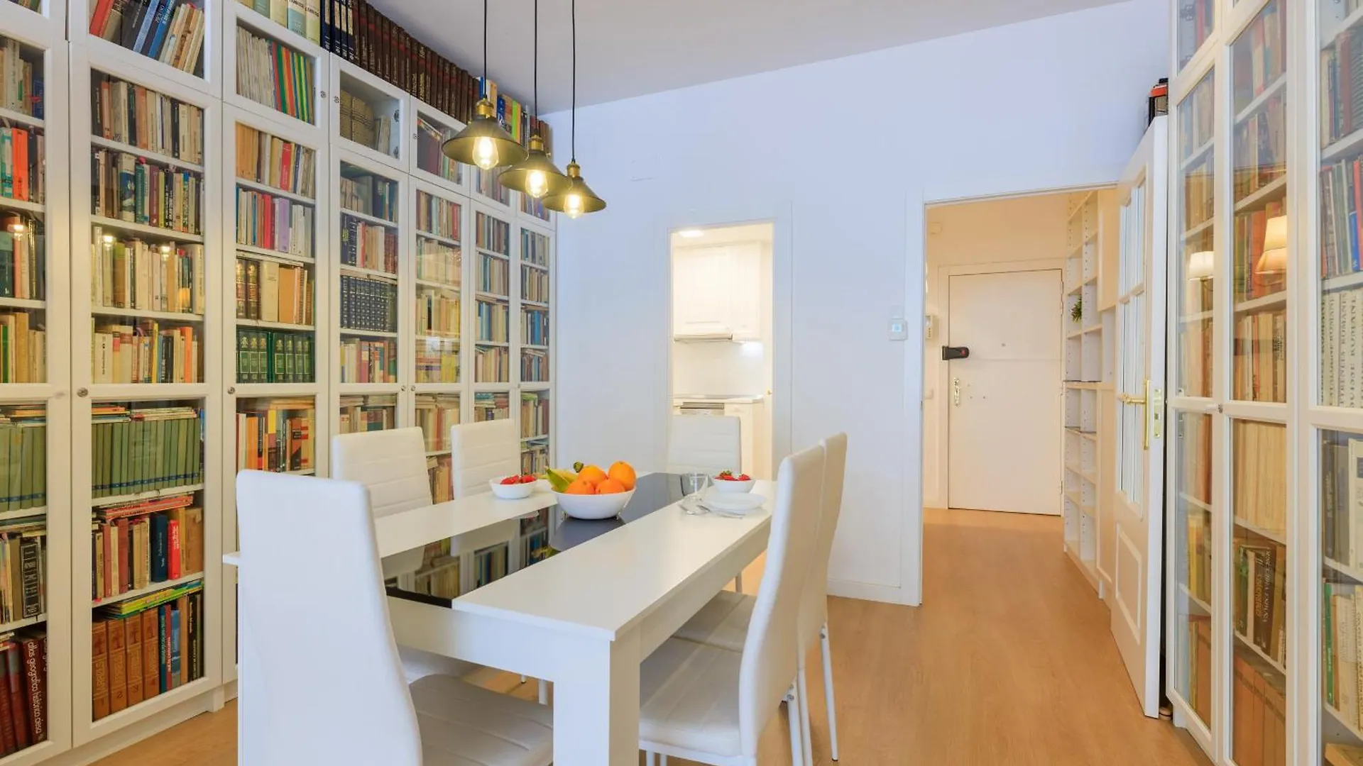 Aparteasy - Private Terrace, 3 Bedrooms, Eixample Barcelona Spanyolország